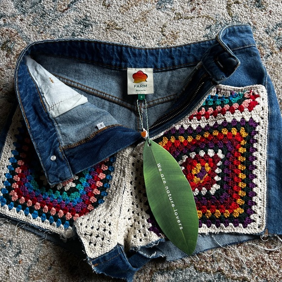 Farm Rio Crochet Rainbow Denim Shorts NWT - Picture 3 of 9